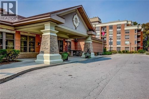 2210-100 Burloak Drive, Burlington, ON, L7L6P6 | Card Image