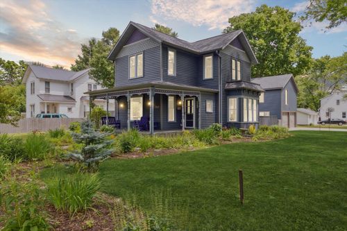 708 E 4th Avenue, Brodhead, WI, 53520 | Card Image