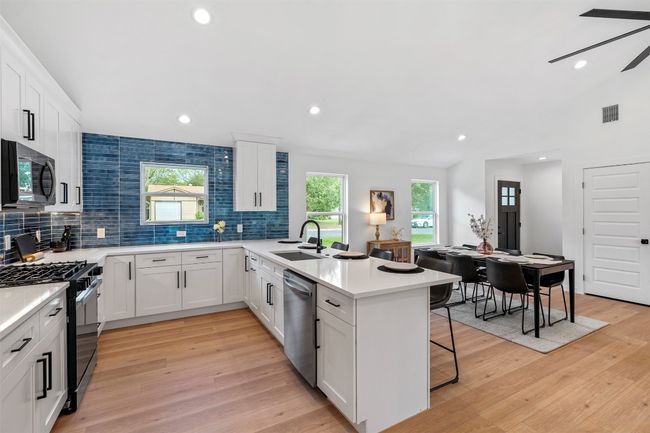 8108 Briarwood Ln, House other with 3 bedrooms, 2 bathrooms and 2 parking in Austin TX | Image 14