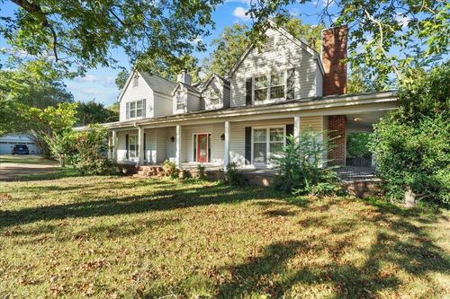 8020 Poplar Pike, Germantown, TN, 38138-6040 | Card Image