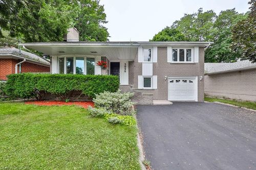 3096 Ballydown Cres, Mississauga, ON, L5C2C8 | Card Image