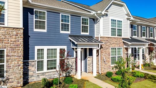 4 Gaskins Trl, Travelers Rest, SC, 29690-9827 | Card Image