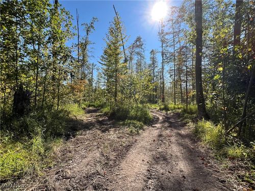 1749 Black Sea Rd, Jefferson, OH, 44047-9683 | Card Image