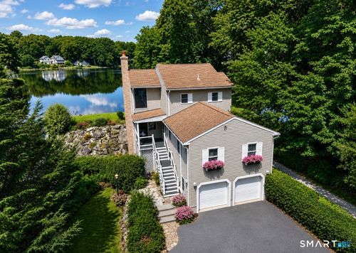380 Hidden Lake Rd, Higganum, CT, 06441-4540 | Card Image