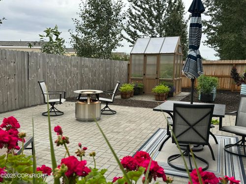 326 Shageluk St, Anchorage, AK, 99504-4865 | Card Image