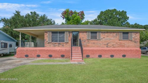 727 N Severin St, Erath, LA, 70533-3015 | Card Image
