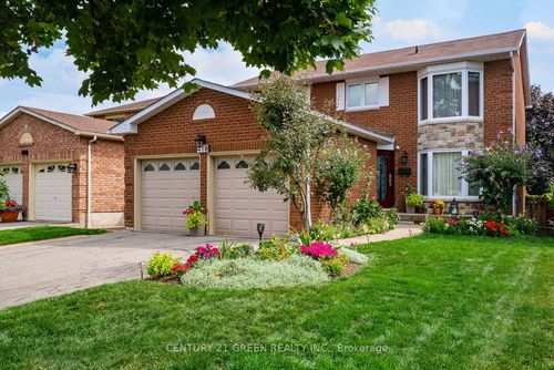 418 Chieftan Cir, Mississauga, ON, L4Z3A7 | Card Image