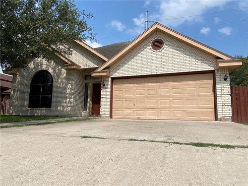 3202 Truman St, Mission, TX, 78573-3586 | Card Image