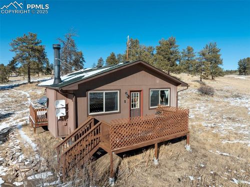 11 Valley Cir, Guffey, CO, 80820-9652 | Card Image