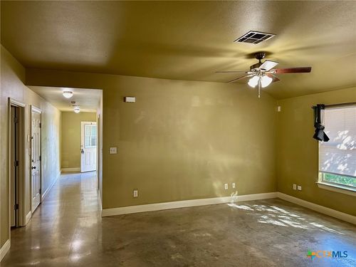 a-1412 Marlton St, San Marcos, TX, 78666-2636 | Card Image