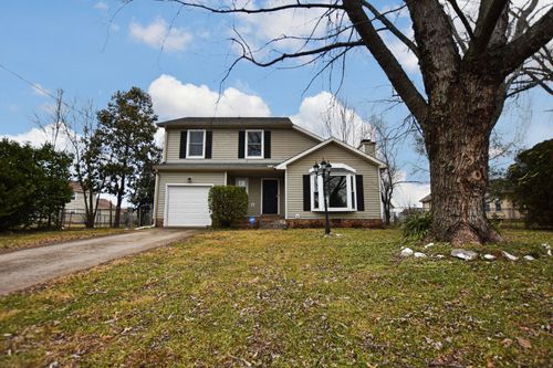 805 Mallard Ct, Clarksville, TN, 37042-4703 | Card Image