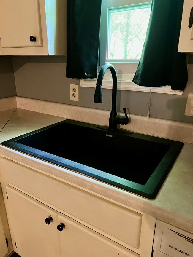 4781 Tree Top Ln, House other with 4 bedrooms, 2 bathrooms and null parking in Cohutta GA | Image 11