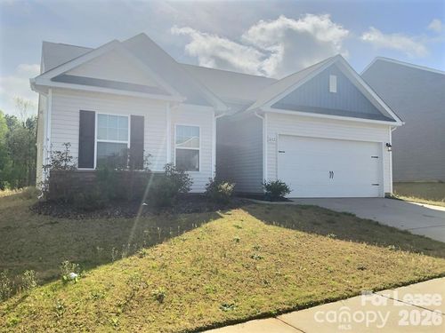 2112 Lanza Dr, Charlotte, NC, 28215-4579 | Card Image
