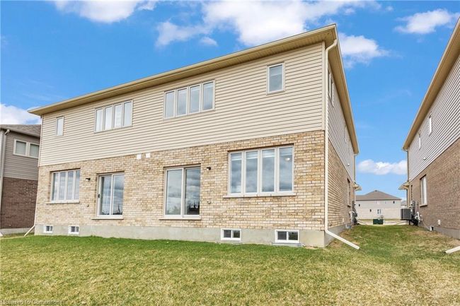 7 Leslie Davis St, House other with 3 bedrooms, 3 bathrooms and 2 parking in Ayr ON | Image 40