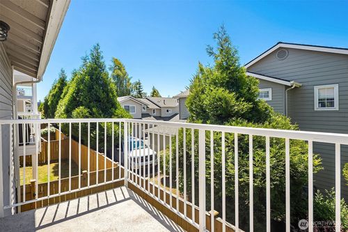 a5-1410 W Casino Rd, Everett, WA, 98204-6800 | Card Image