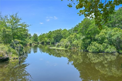 7599 Muir Wood Loop, Anderson, TX, 77830-2201 | Card Image