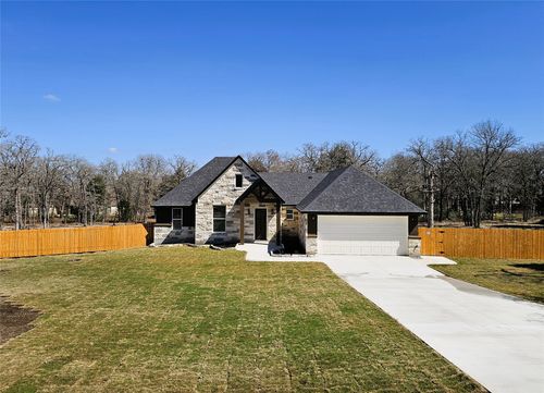 116 Pine Point Cv, Elgin, TX, 78621-5686 | Card Image