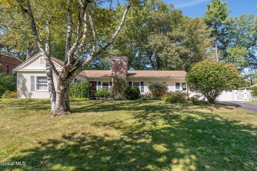 47 Oldox Rd, Delmar, NY, 12054-2932 | Card Image