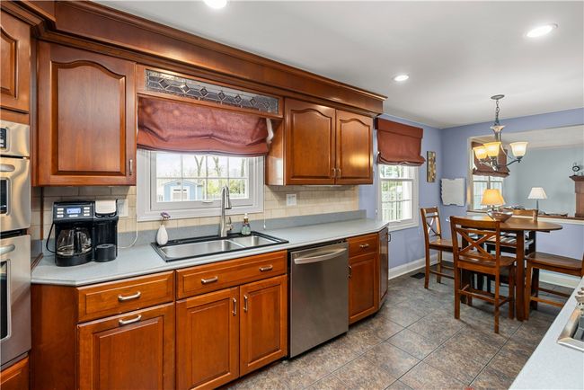 104 Textor Dr, House other with 4 bedrooms, 3 bathrooms and 2 parking in N Versailles PA | Image 5
