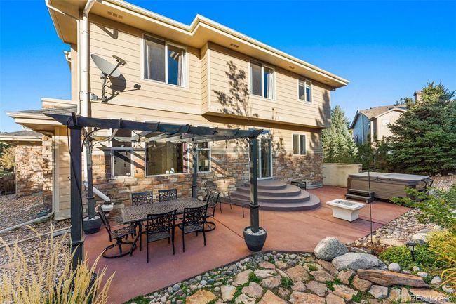 Beautiful hardscaping and pergola | Image 36