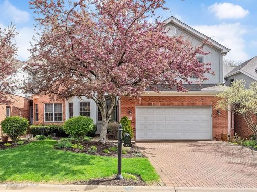 45 S Driveway, Glen Ellyn, IL, 60137-6169 | Card Image