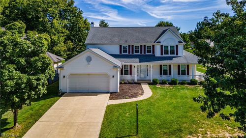 16993 Walnut Creek Dr, Strongsville, OH, 44149-5749 | Card Image