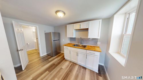 64-Unit 1 School Street, Norwich, CT, 06380 | Card Image