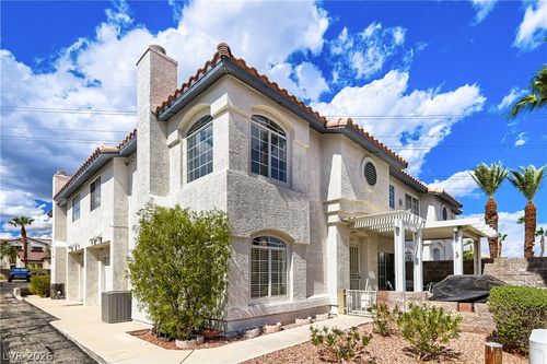 8212 Dream Star Ct, Las Vegas, NV, 89145-3932 | Card Image