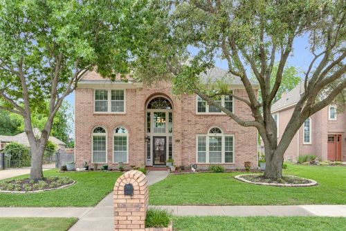 8525 Castle Creek Road, North Richland Hills, TX, 76182 | Card Image