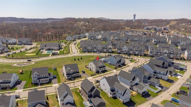 910 Twilight St, House other with 4 bedrooms, 3 bathrooms and 2 parking in Cranberry Twp PA | Image 38