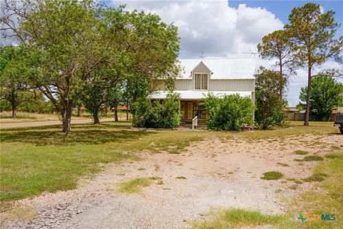 1400 Fm 609, Flatonia, TX, 78941-4909 | Card Image