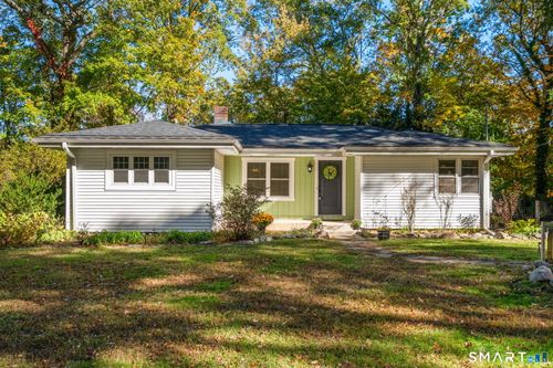 27 Woodland Rd, Niantic, CT, 06357-1441 | Card Image