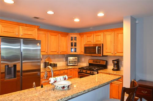 1308-1308 Round Pointe Dr, Haverstraw, NY, 10927-2124 | Card Image