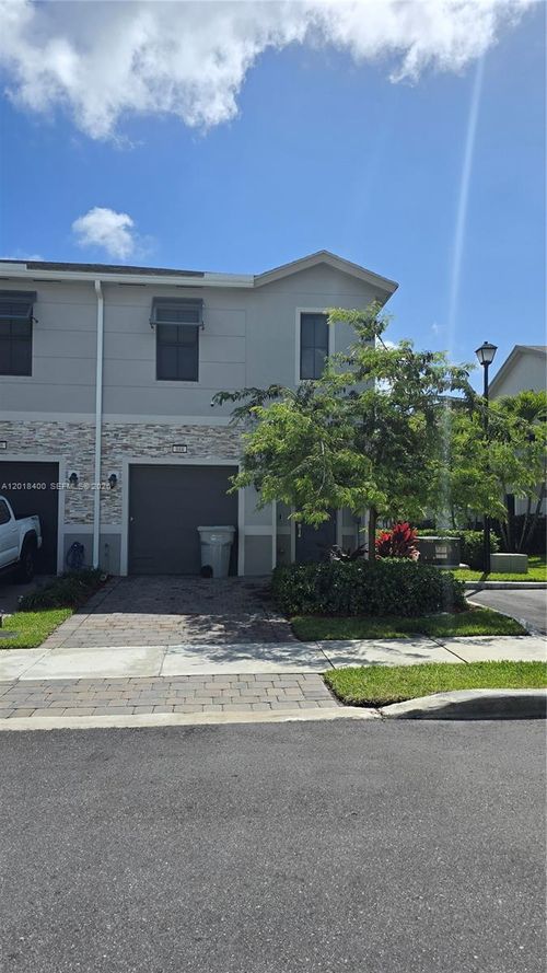 844-844 Nw 3rd Way, Pompano Beach, FL, 33060 | Card Image