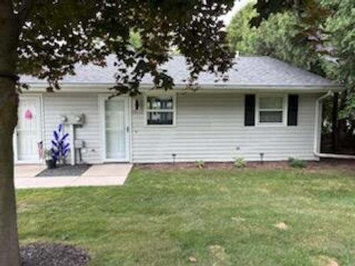 953 A Green Acres Dr, Sheboygan Falls, WI, 53085 | Card Image