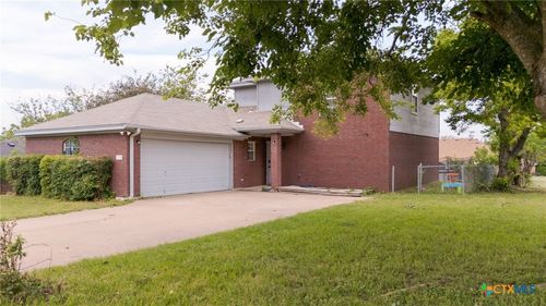 913 Risen Star Ln, Copperas Cove, TX, 76522-4734 | Card Image