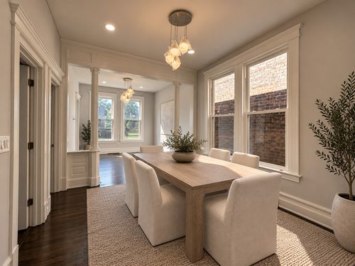 4516 W Van Buren St, Chicago, IL, 60624-3050 | Card Image