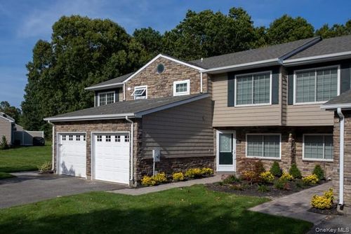 1306-13 Towne Ln, Centereach, NY, 11720-2810 | Card Image
