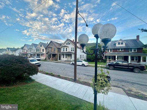 154 Walnut St, REEDSVILLE, PA, 17084-9705 | Card Image