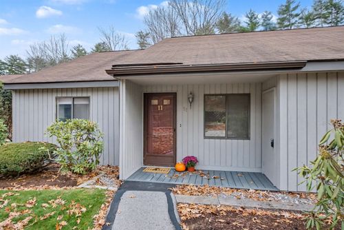 11 Essex Green Ct, Merrimack, NH, 03054-3450 | Card Image