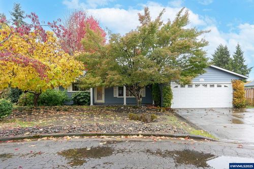 3814 Pine St Se, Albany, OR, 97322-6161 | Card Image