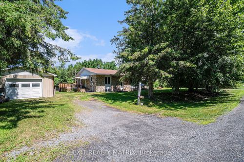 21111 8th Concession Rd, South Glengarry, ON, K0C1L0 | Card Image
