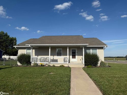 204 Centennial Dr, Mediapolis, IA, 52637-9512 | Card Image
