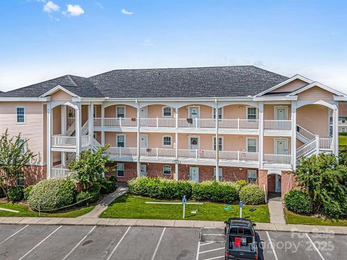204-3969 Forsynthia Court, Myrtle Beach, SC, 29588 | Card Image