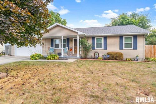 109 N Violet Dr, Auburn, IL, 62615-9304 | Card Image