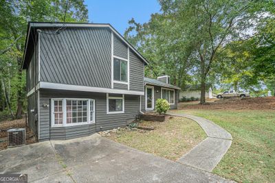 5461 Covent Way, House other with 4 bedrooms, 3 bathrooms and 2 parking in Lithonia GA | Image 2