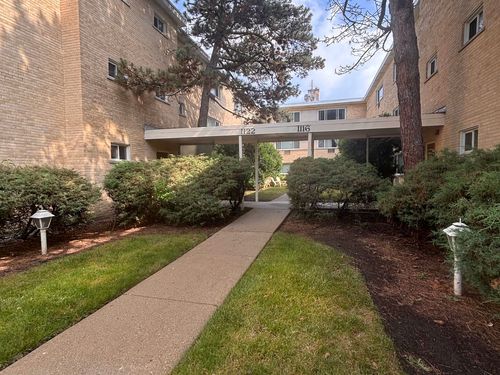 1b-1122 Greenleaf Avenue, Wilmette, IL, 60091 | Card Image
