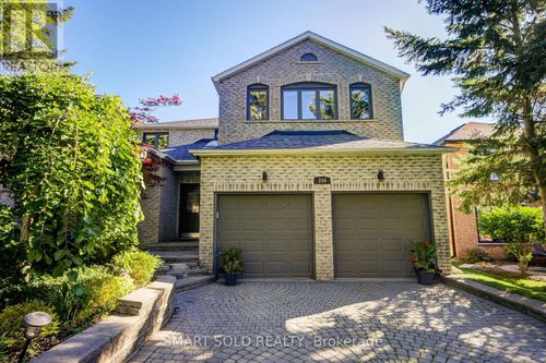 350 Kirby Cres, Newmarket, ON, L3X1G7 | Card Image