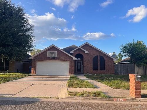 2924 Indian Creek Ave, McAllen, TX, 78504-6261 | Card Image