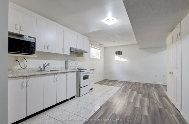 247 Cresthaven Rd, House other with 7 bedrooms, 7 bathrooms and 4 parking in Brampton ON | Image 39